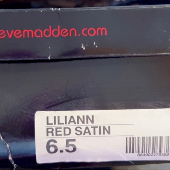 Steve Madden |  Women’s Satin Red Heels Shoes Size 6 1/2 - Picture 4 of 5